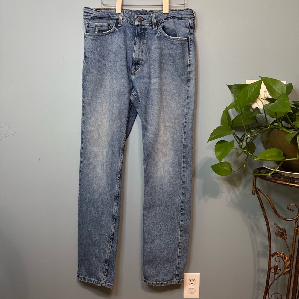 Levi’s Men’s 505 Original Straight Leg Jeans in Feel the Music. Size 36x34